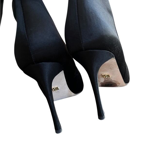 Badgley Mischka Collection Runway Knee High Black Satin Boots – Sz 9 - Picture 5 of 7